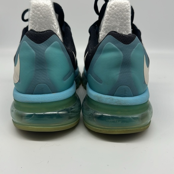 Nike AirMax Running Shoe Size 7 - Picture 6 of 8